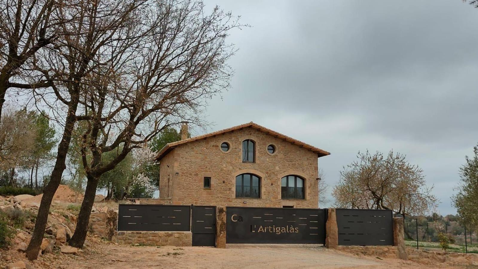 Ca L'Artigalas Cardona Buitenkant foto